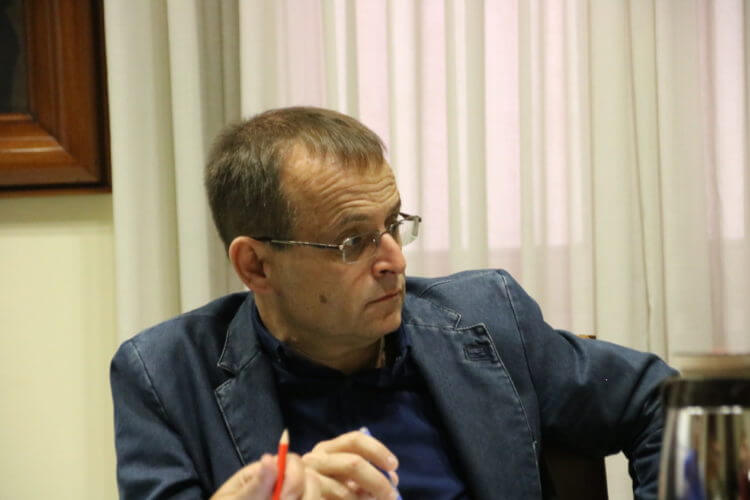 Trujillo pregunta por el recorte gasto personal en Emmasa